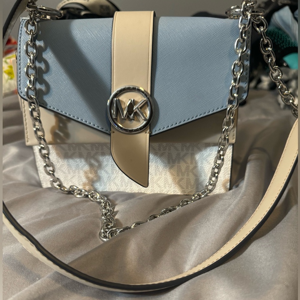 Micheal Kors Purse